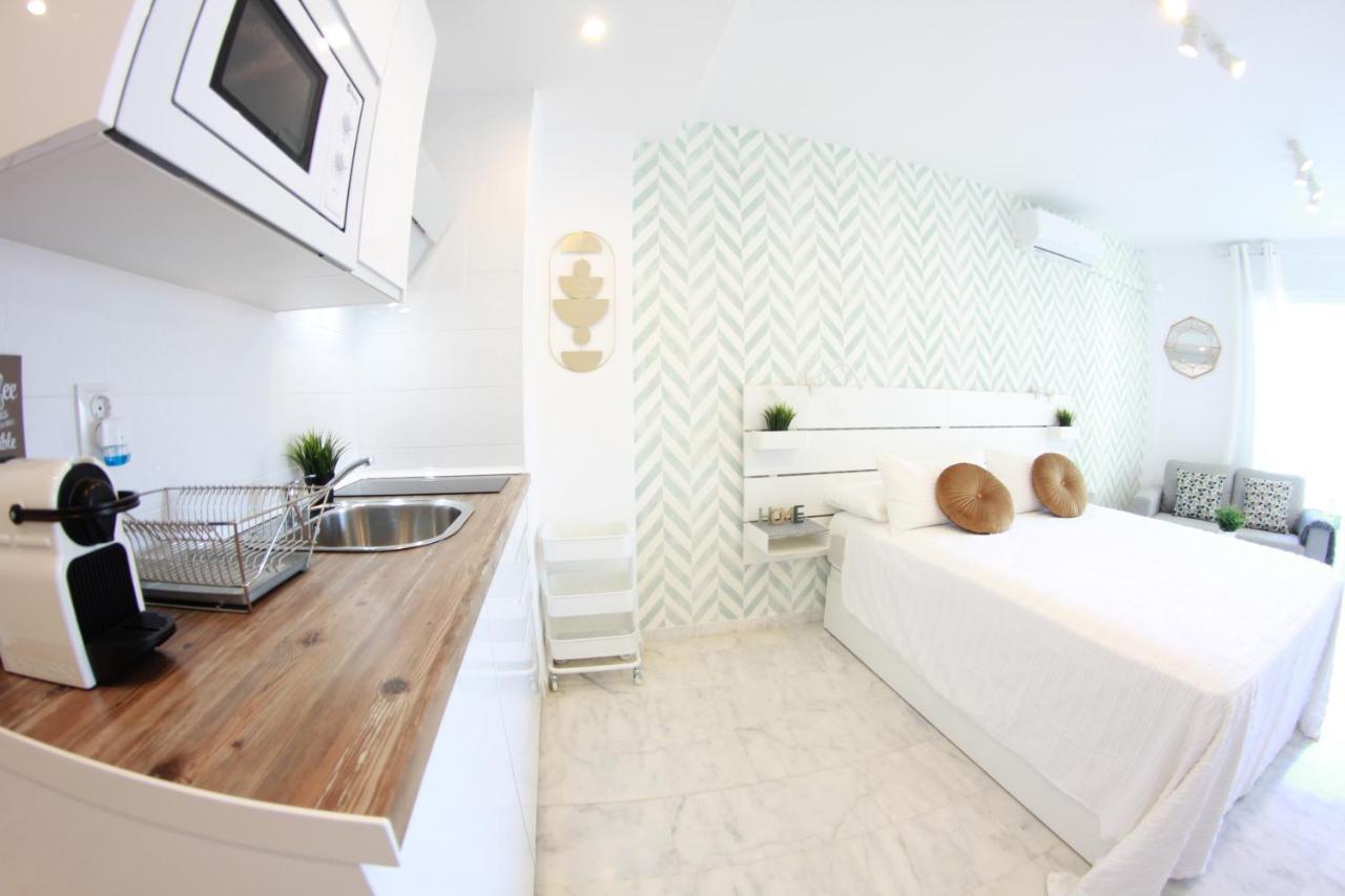 Апартаменты Torremolinos - New Central Studio Plata With Balcony Экстерьер фото