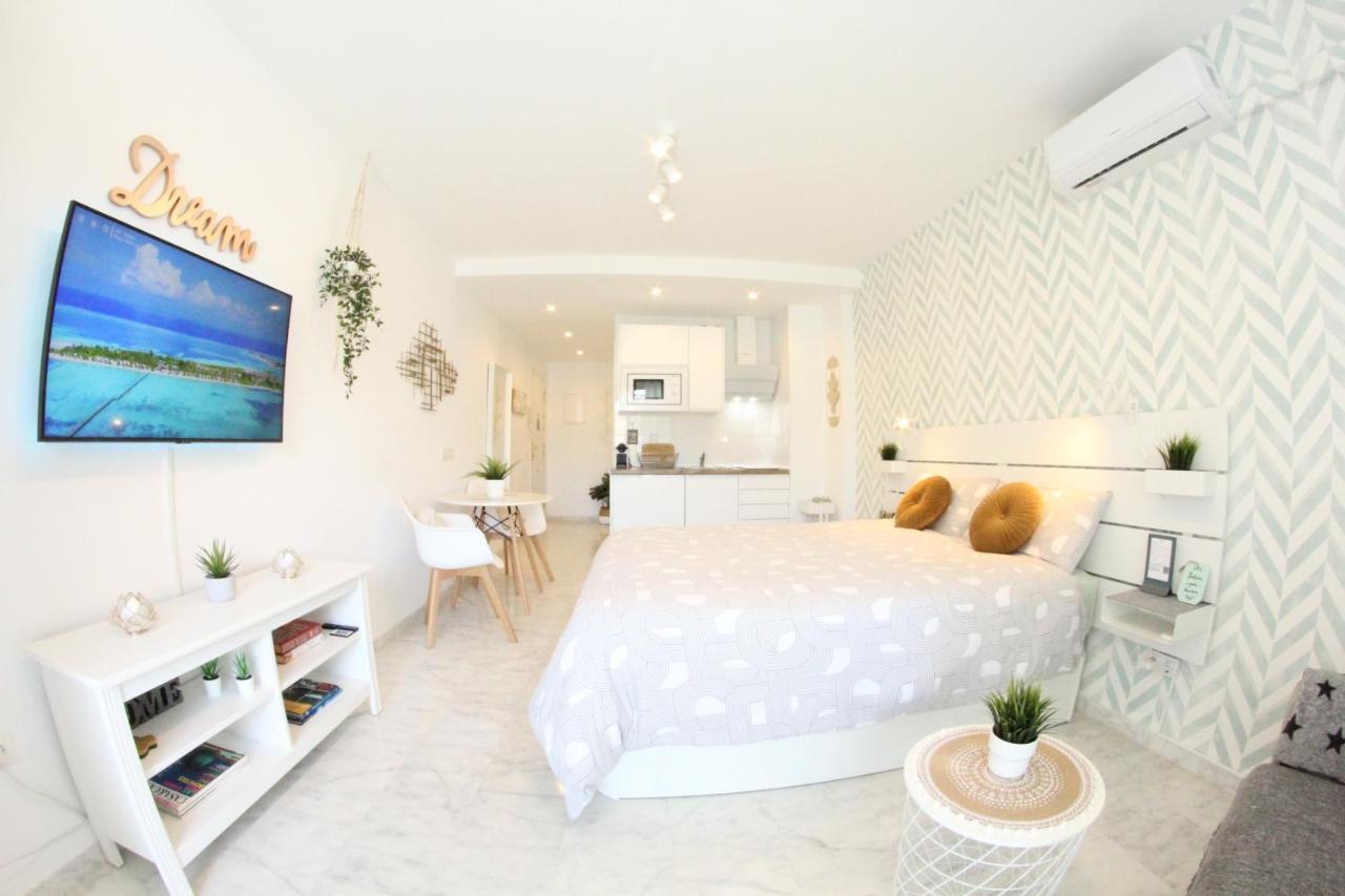 Апартаменты Torremolinos - New Central Studio Plata With Balcony Экстерьер фото